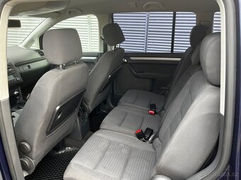Volkswagen Touran 1,9TDi 7 míst 77kW - 12