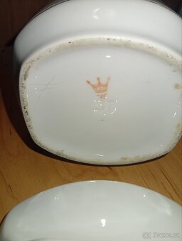 2 STARÉ PORCELANOVÉ DÓZY - 12