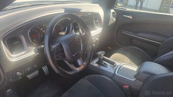 DODGE CHARGER SRT WIDEBODY 6,4l V8 DPH - Amerika Na Kolech - 12