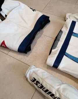 Dainese-Pánská kožená moto kombinéza, dvoudílná-klokan - 12