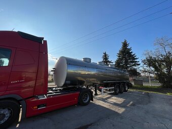 Potravinarska cisterna Magyar - 12