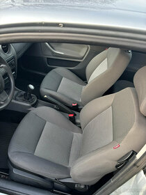 Seat Ibiza 1.2i 51kW, Model 2008, 1. majitel - 12