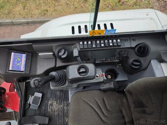 Minibagr Takeuchi TB230 - 12