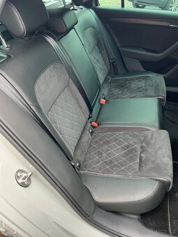Škoda Superb 2.0 Tdi 140Kw Sportline Kamera Virtual Matrix - 12