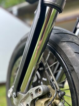 KTM 640 LC4 Supermoto - 12