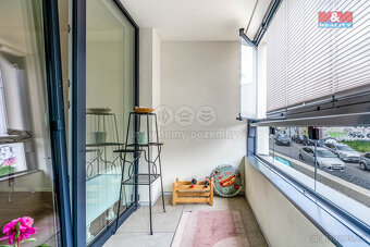 Prodej bytu 1+kk, 42 m², Praha, ul. Holečkova - 12