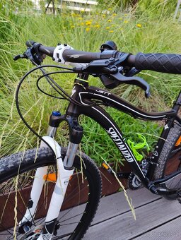 Horské kolo Specialized Jett Comp, rám 19", kola 29" - 12