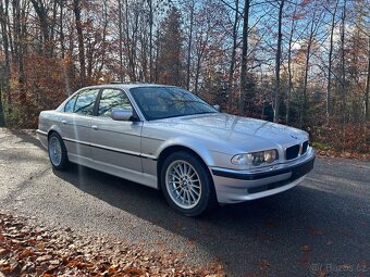 Bmw e38 740i facelift - 12