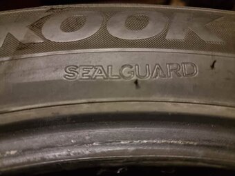 Letní Hankook SealGuard 215/55/17 - 12