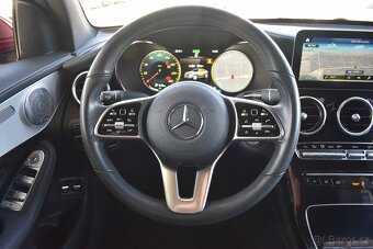 Mercedes-Benz GLC 200 4MATIC TAŽNÉ ČR 1.MAJITEL - 12