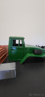 Traxxas TRX-6 karosérie nákladního auta - 12