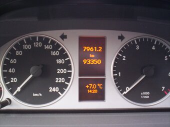 Mercedes A160 i Blue efficiency - 12