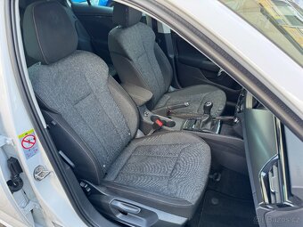 Škoda Scala 1.5TSI 110kW Man. 32tkm DAB Navigace Tempomat Qi - 12