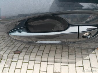 Toyota Verso 1.8 VVTi EXECUTIVE 7 mist - 12