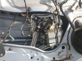 Mercedes w220 s class - dveře - 12