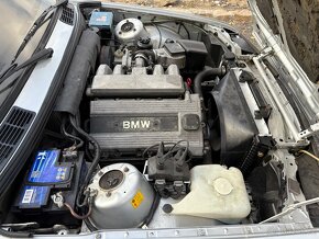 Prodám origo Bmw E30 318is coupe 100kw po velkém servisu - 12