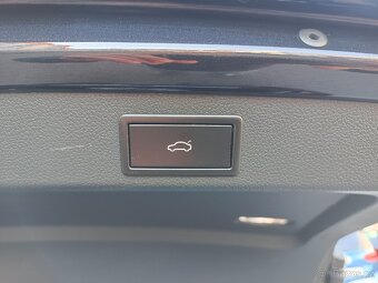 Škoda Superb 3 Combi L&K 2.0 TDI 140kW DSG Matrix Tažné DCC - 12