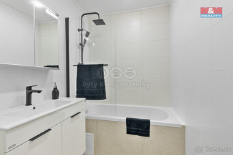 Prodej bytu 5+1, 90 m², Liberec, ul. Vackova - 12
