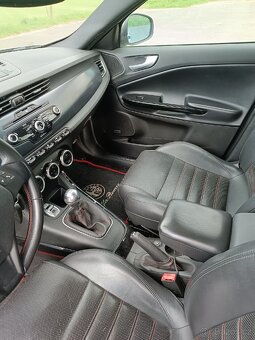 Alfa Romeo Giulietta 2.0 Jtdm 125kw QV - 12