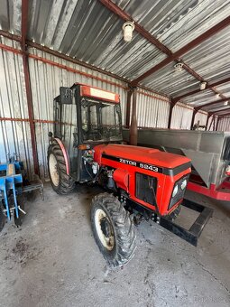 TRAKTOR ZETOR 5243 - 12