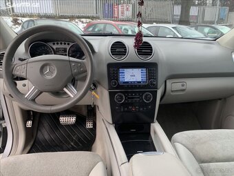 Mercedes-Benz Třídy M,  4,0 CDI - 12