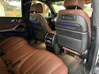BMW X7 Individual M50D - 12