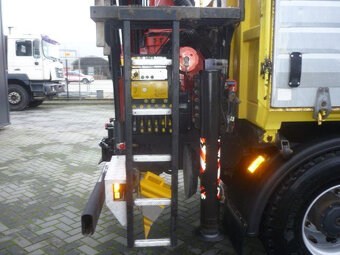6x4 sklápěč MB Eur5 + ruka Palfinger 22tm / dosah 13m - 12