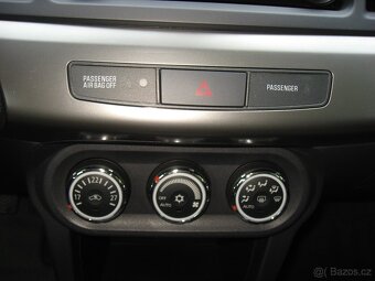 Mitsubishi Lancer 1.6i 117PS Invite Sport M/T - 12