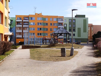 Pronájem bytu 3+1, 67 m², Jindřichův Hradec, ul. Kosmonautů - 12