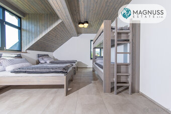 Prodej, rodinný dům 7+2, 1194 m2, Dolní Lomná - 12