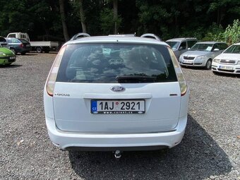Ford Focus Combi 1.6 TDCI 66kW klima tažné bez DPF 2009 ČR - 12