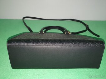 Dámská kabelka Guess - 12