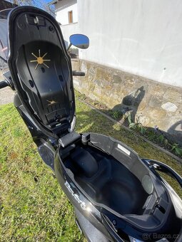 Piaggio Beverly 300 - 12