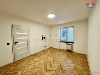 Pronájem bytu 2+1, 54 m², Kolín, ul. Mikoláše Alše - 12