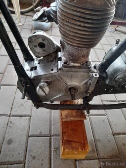 Bsa 350 sv l-32 - výměna za Jawa pérák - 12