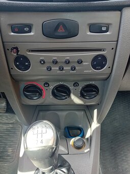 RENAULT THALIA II 1.2 55 KW 2010 LPG - 12