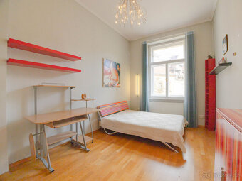 Prodej luxusního bytu 3+1 128 m2 v Praze 1, Masarykovo nábře - 12