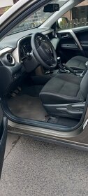 Prodám Toyota RAV4 - 12