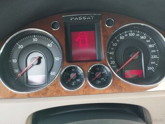 VW Passat Variant 2.0 TDi DSG - 12