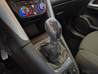 Opel Zafira Tourer 2.0 CDTi 96kw-137tkm-7.Míst-Xenon-Navi - 12