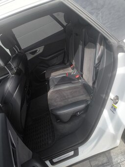 AUDI Q8 S LINE TOP VYBAVA ODPOCET DPH - 12