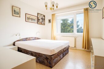 Prodej rodinného domu 375 m², pozemek 123 m² Praha - Háje - 12