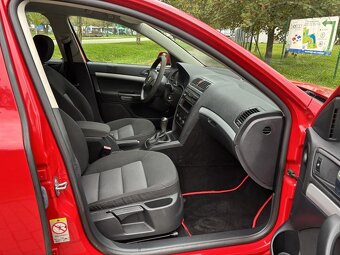 Škoda Octavia 2 kombi  2.0 TDI 103 kW - 12