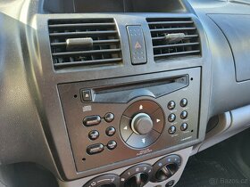 Suzuki IGNIS 1,3i 2006 69kW - DILY z vozu KRASNY - 12