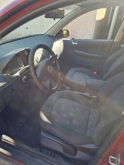 Fabia combi 1.2 47kW, 240tis km - 12