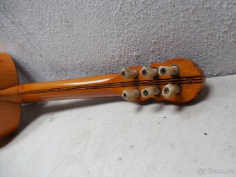 Starožitná kytara - 12