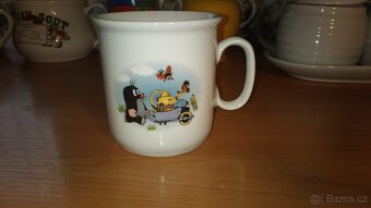 Sbírka porcelánových a keramickych hrníčků - 12