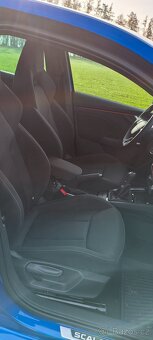 Škoda Scala Drive1.0TSI 85kw,7/25 ,naj.500km,1 maj.ČR - 12