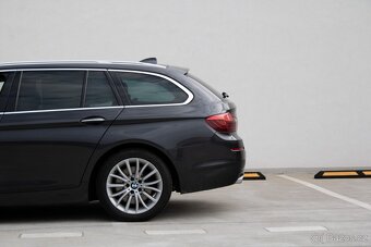 BMW Rad 5 Touring 530d xDrive Luxury F11 - 12