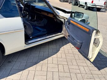 1989 Jaguar XJS Convertible V12-5.3L - 12
